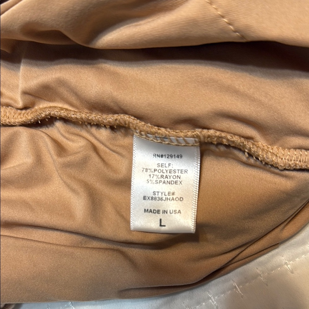 Tan Bottoms - Picture 4 of 4